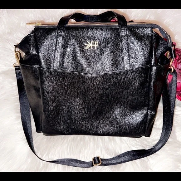 FRESHLY PICKED Diaper Shoulder Bag - Picture 1 of 8
